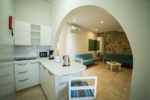 Myroandrou Hotel Apartments
