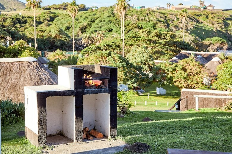 Posada First Group Hole In The Wall