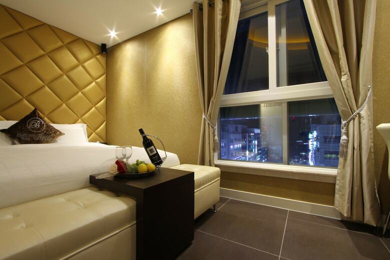 Hotel Bella