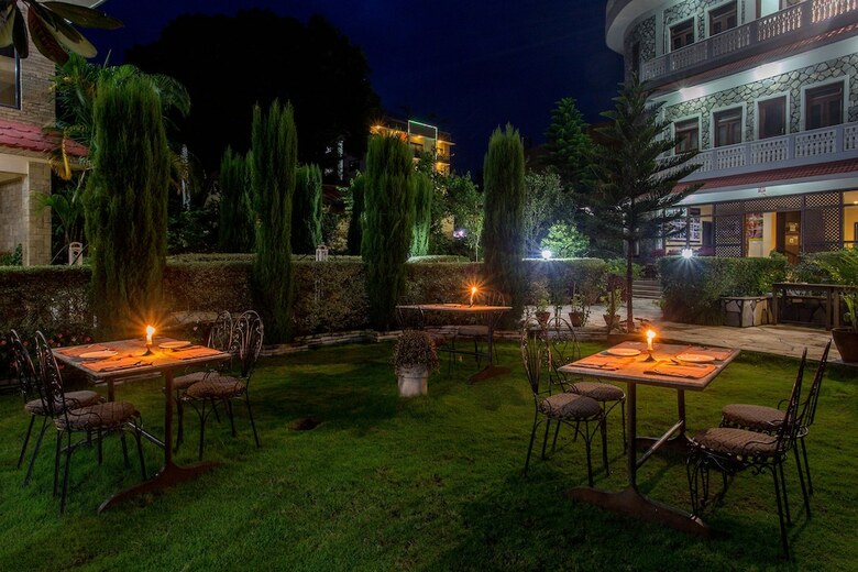 Hotel Peninsula