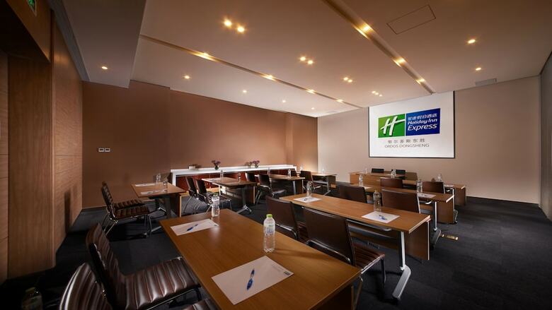 Hotel Holiday Inn Express Ordos Dongshen