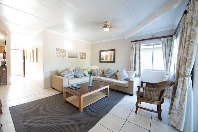 Apartamentos First Group Lake View Cabanas