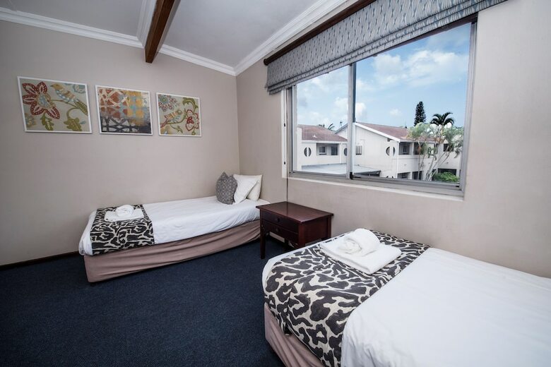 Apartamentos First Group Lake View Cabanas