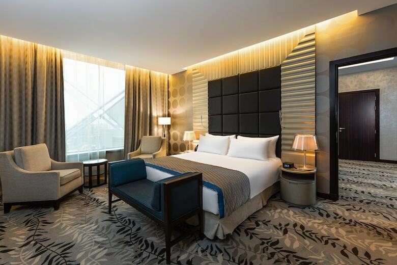Crowne Plaza Riyadh Rdc Hotel & Convention