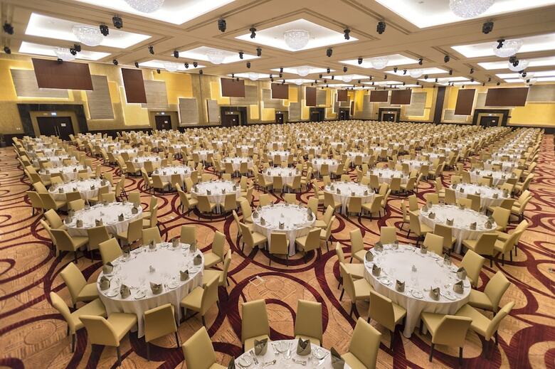 Crowne Plaza Riyadh Rdc Hotel & Convention