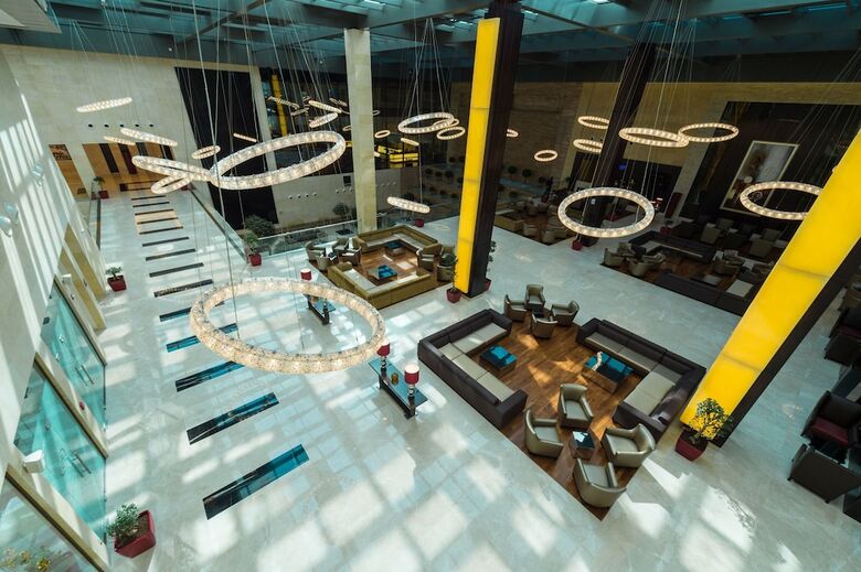 Crowne Plaza Riyadh Rdc Hotel & Convention