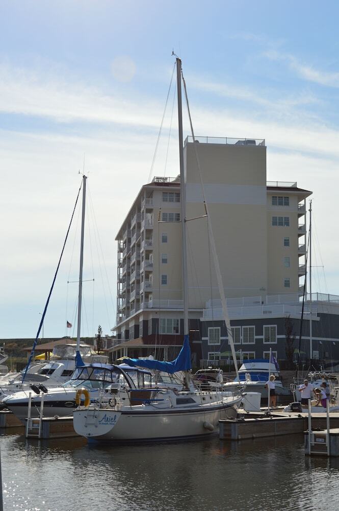 Hotel The Inn At Harbor Shores
