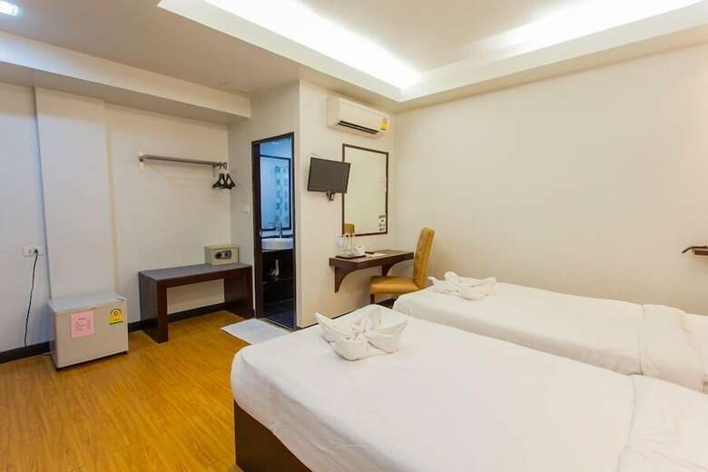 Basic Line Hotel At Loikroh