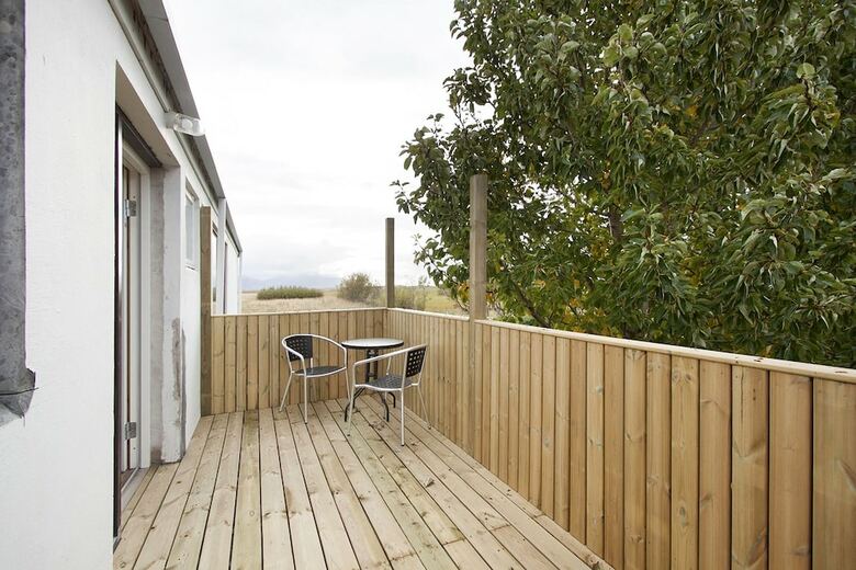 Hotel Guesthouse Hv�t�