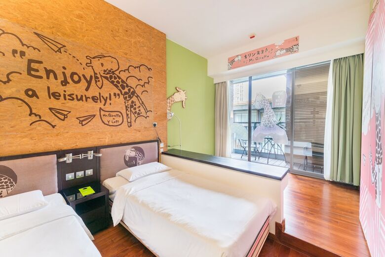 Hotel Y Loft Youth Square