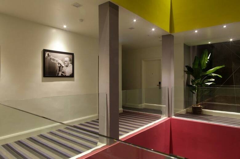 I Am Jazz Boutique Hotel