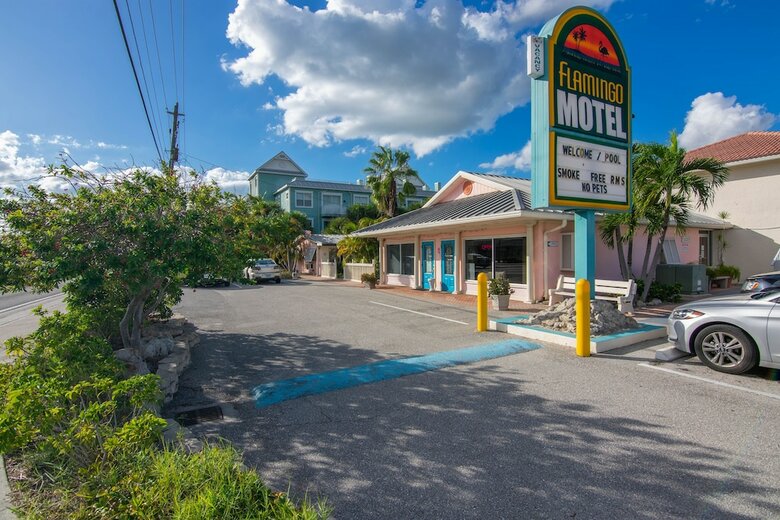 Flamingo Motel