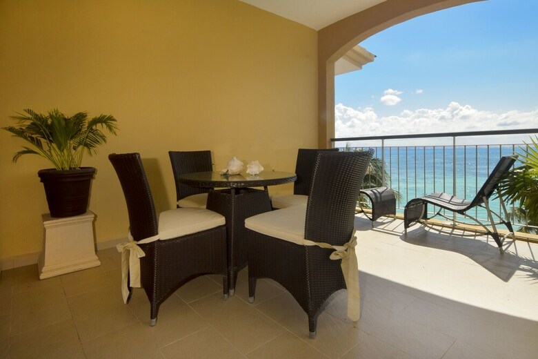 Residencia El Faro By Rentals Your Way