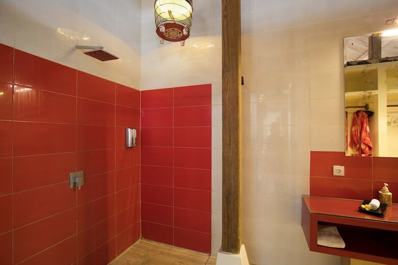 Hotel Bali Ginger Suites And Villa
