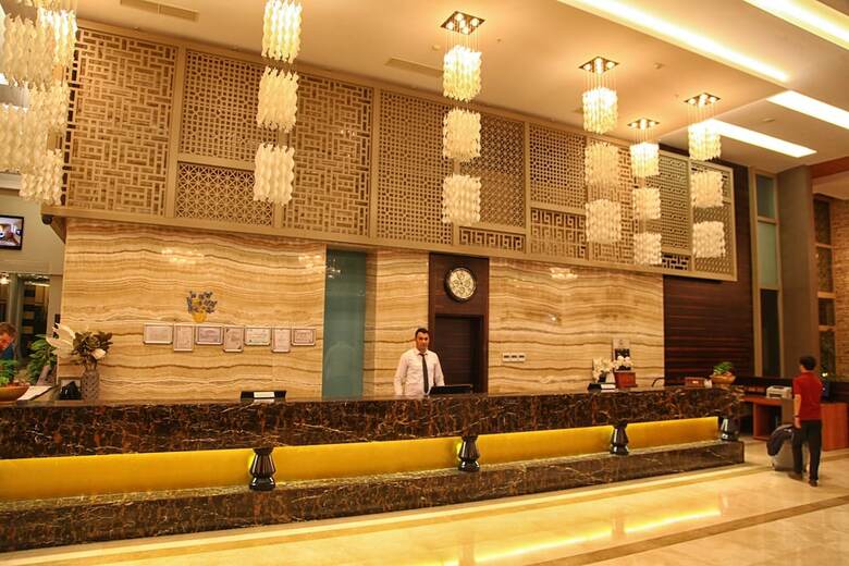 Hotel Queen's Park Le Jardin - All Inclusive