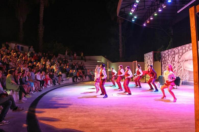 Hotel Queen's Park Le Jardin - All Inclusive