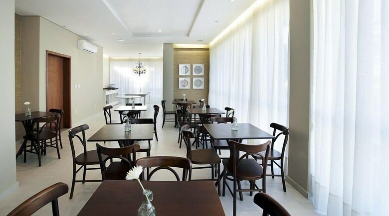 Lirio D'agua Hotel
