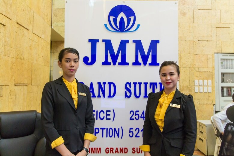 Jmm Grand Suites