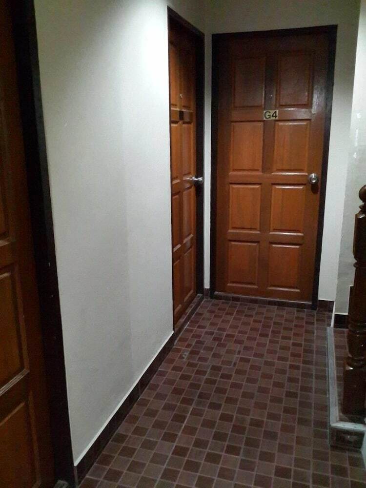 Hotel White Orchid Inn II