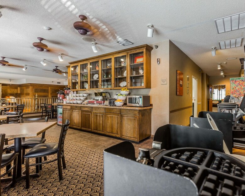 Hotel Comfort Suites Boone - University Area