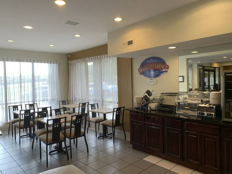 Motel Baymont By Wyndham Cave City