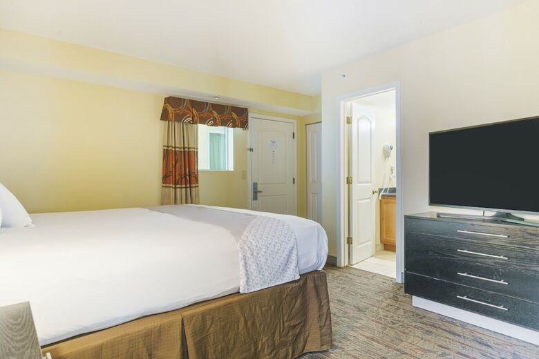 Hotel Palette Resort Myrtle Beach By Oyo