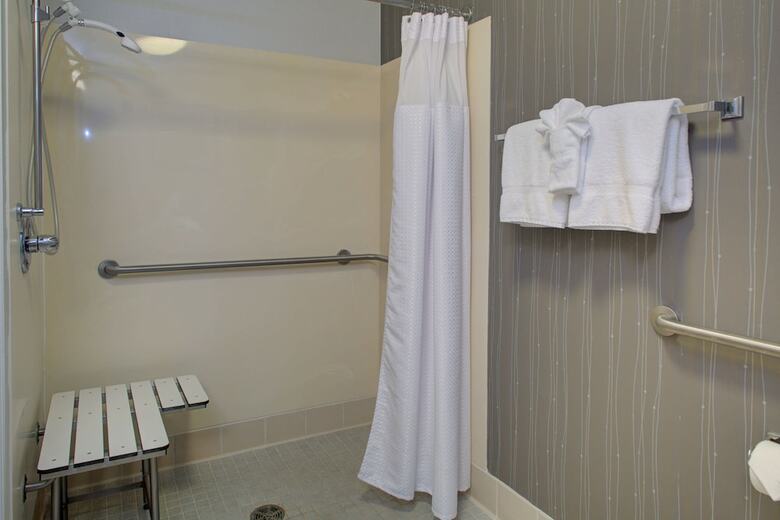 Hotel Courtyard By Marriott Richmond Chester