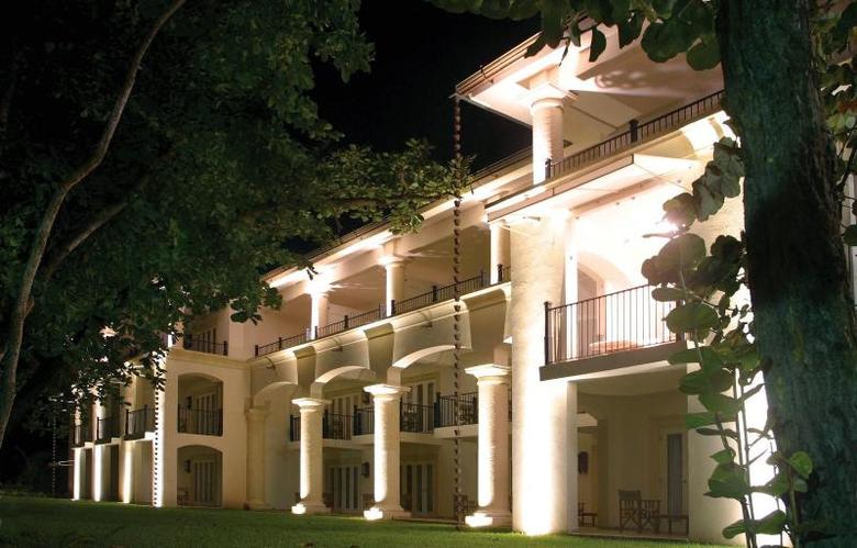 Hotel Casa Colonial Beach & Spa