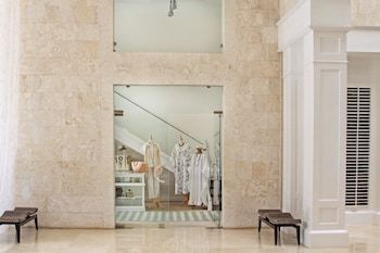 Hotel Casa Colonial Beach & Spa