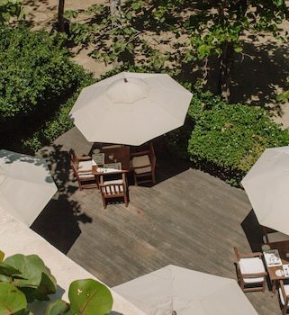 Hotel Casa Colonial Beach & Spa