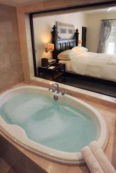 Hotel Casa Colonial Beach & Spa