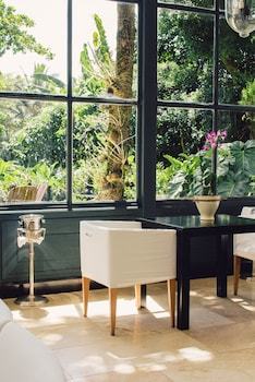 Hotel Casa Colonial Beach & Spa