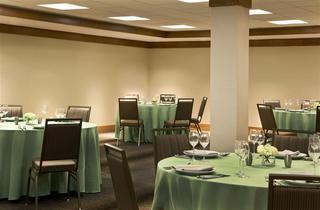 Hotel Eastland Park