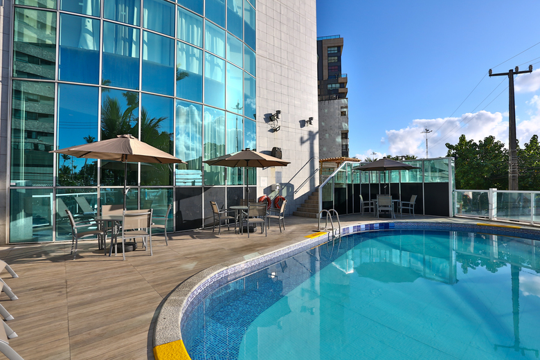 Hotel Beach Class Suites Recife