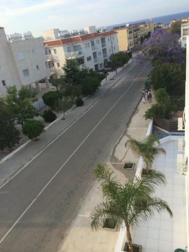 Aphentrika Apartments
