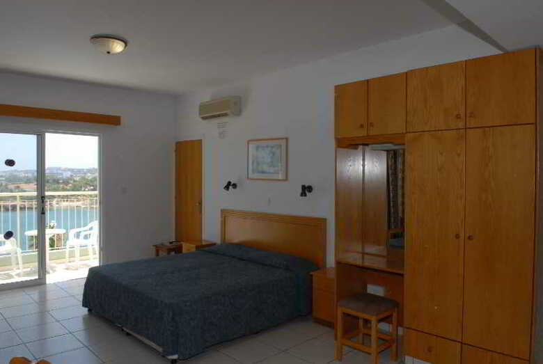 Maistrali Hotel Apartments & Bungalows