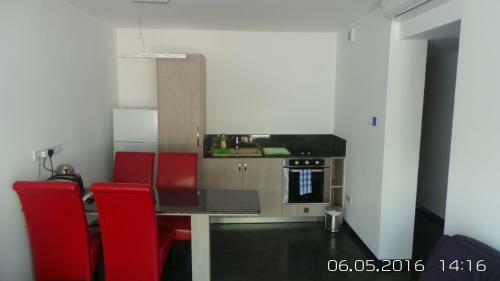 Neptune Hotel Apartments