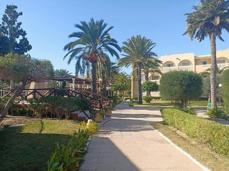 Abou Sofiane Hotel Families And Couples