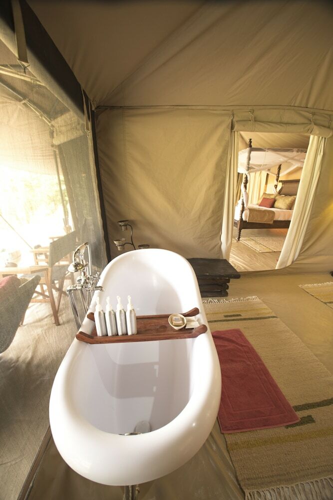Mara Ngenche Safari Camp