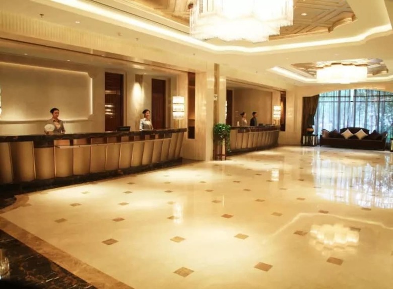 Titan Central Park Hotel