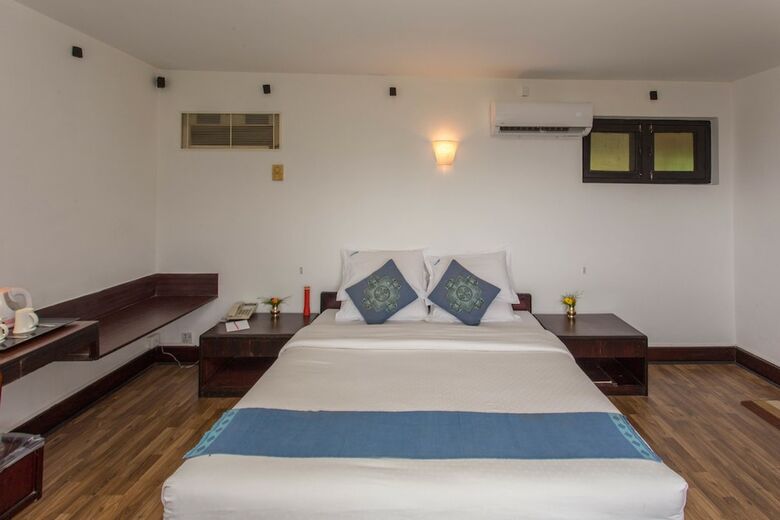Hotel Dhulikhel Mountain Resort