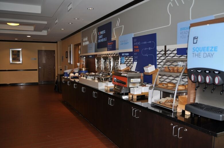 Hotel Holiday Inn Express & Suites Lebanon