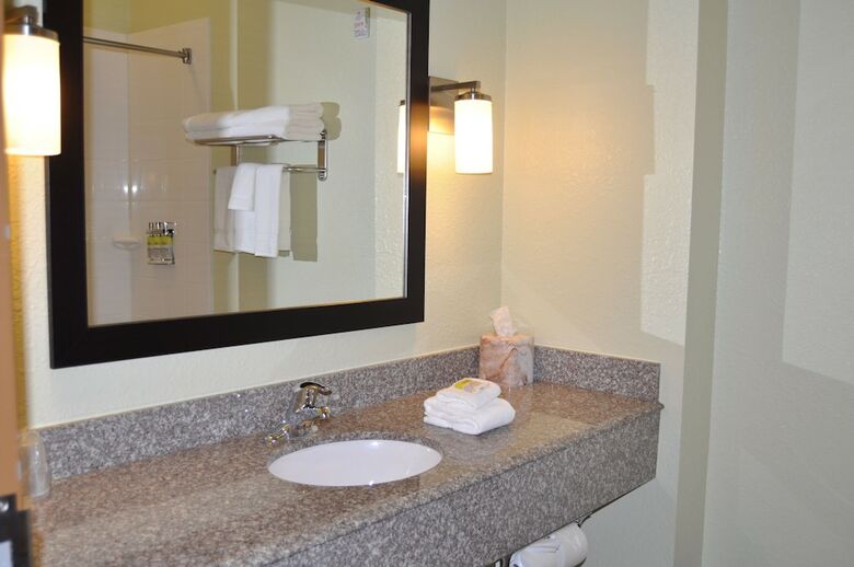 Hotel Holiday Inn Express & Suites Lebanon