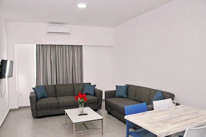 Kaos Hotel Apartments