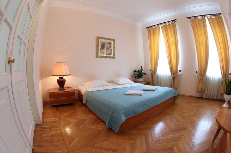 Zizu Hotel