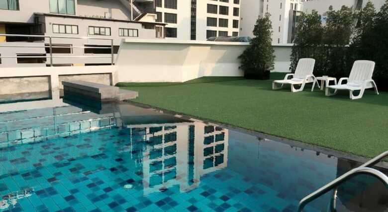 Graceland Bangkok Hotel