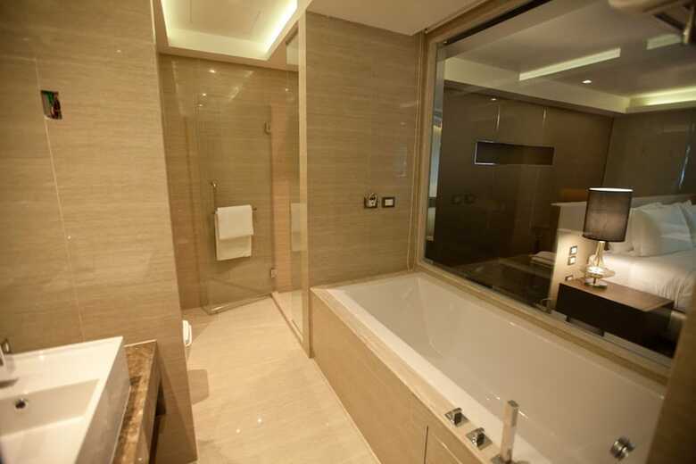 Graceland Bangkok Hotel