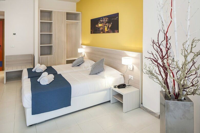Hotel Terrasini Cdshotels