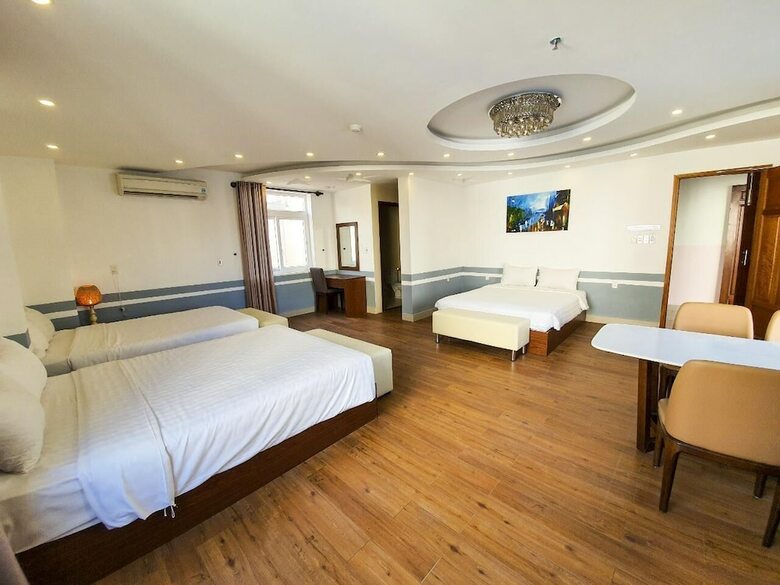Hotel Suite de Ville Da Nang Beach