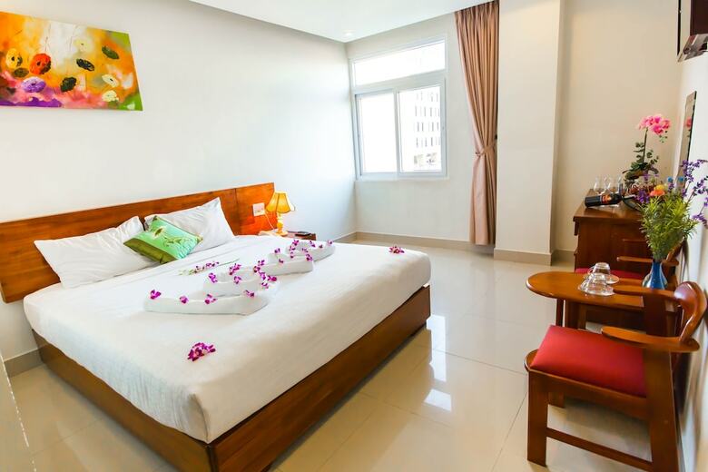 Hotel Suite de Ville Da Nang Beach